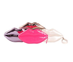 lip shape cosmetic pouch